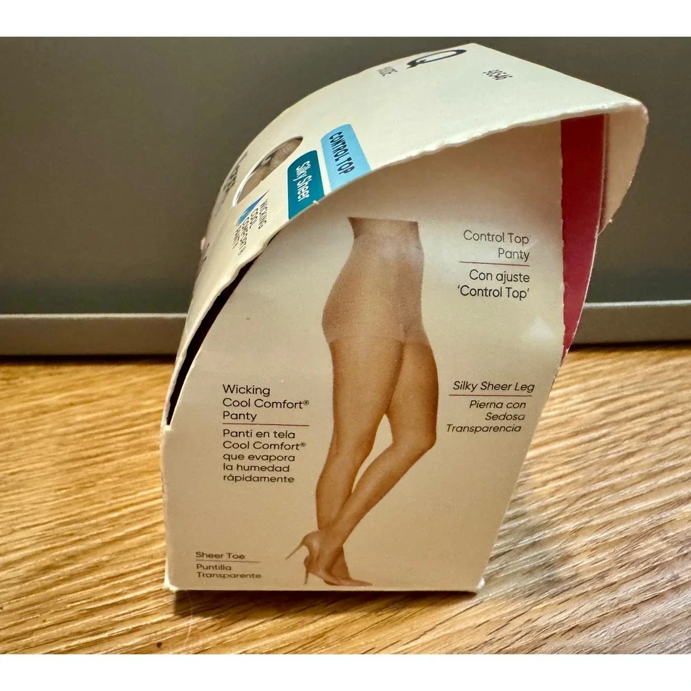 New L'eggs Silken Mist Tights‎ Women Size Q Nude Control Top Silky Sheer LSM202